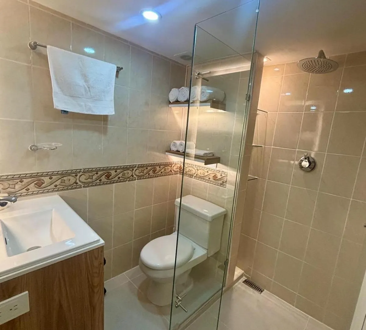 Ferienwohnung 'Select' Medellín 0*,  Kolumbien